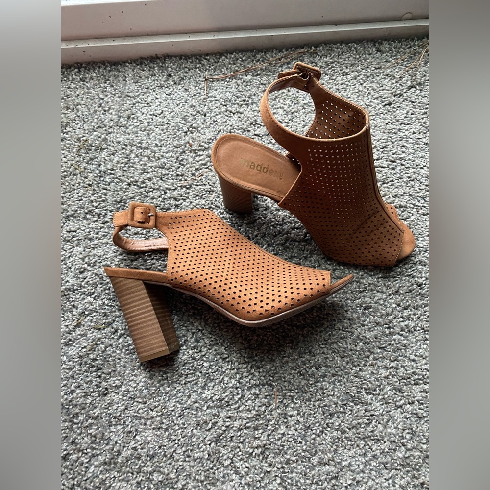 Madden NYC Chestnut Brown Suede Block Heels 
Size 9.5
